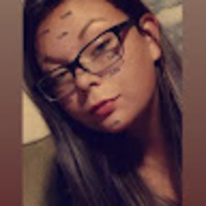 Meet your Posher, Evalyn